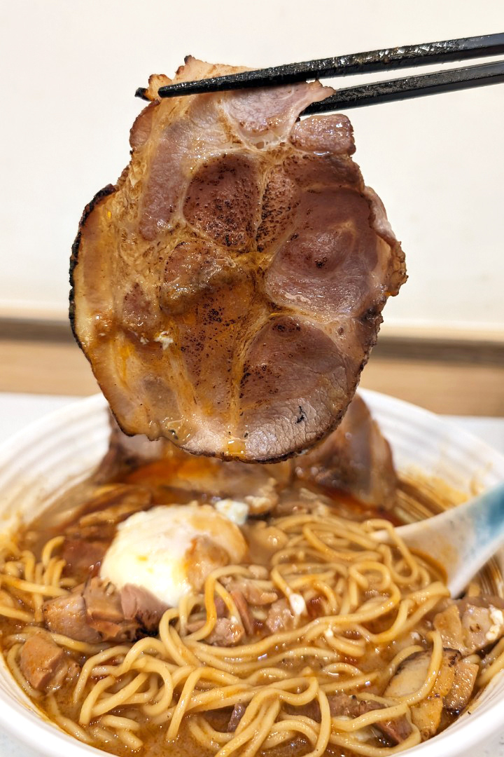 以味噌醃漬的叉燒肉