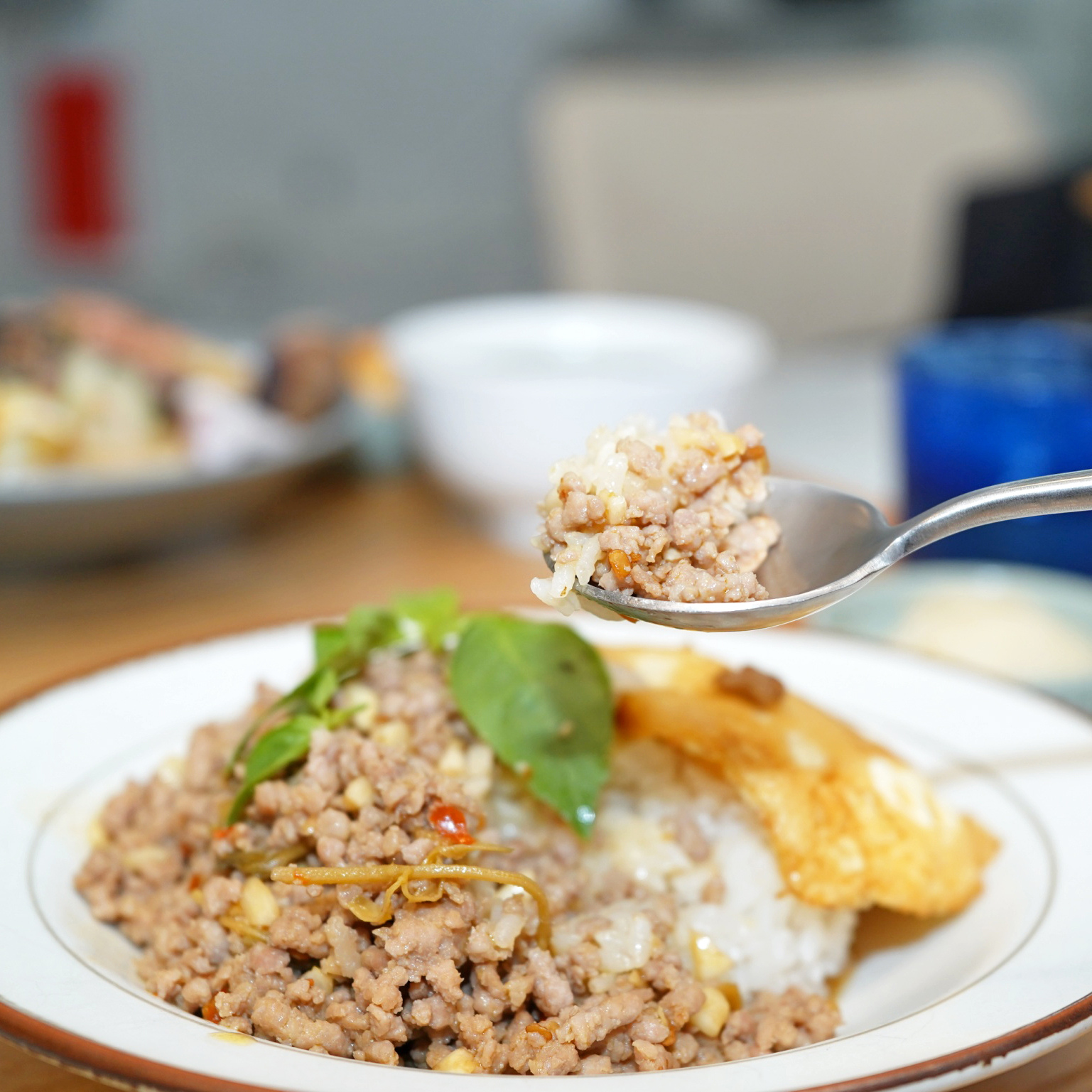 打拋豬配白飯