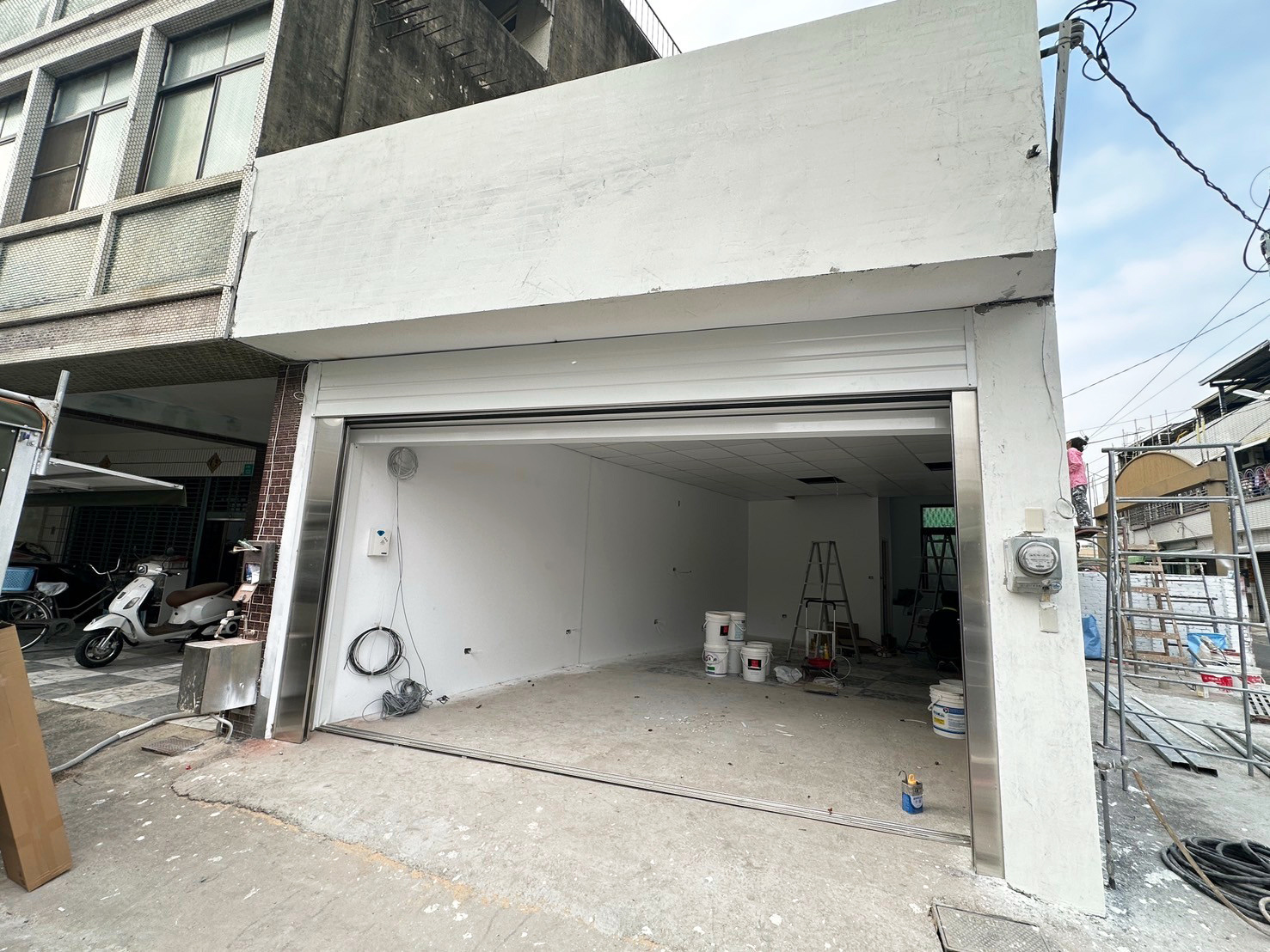 批到看不出磁磚痕跡