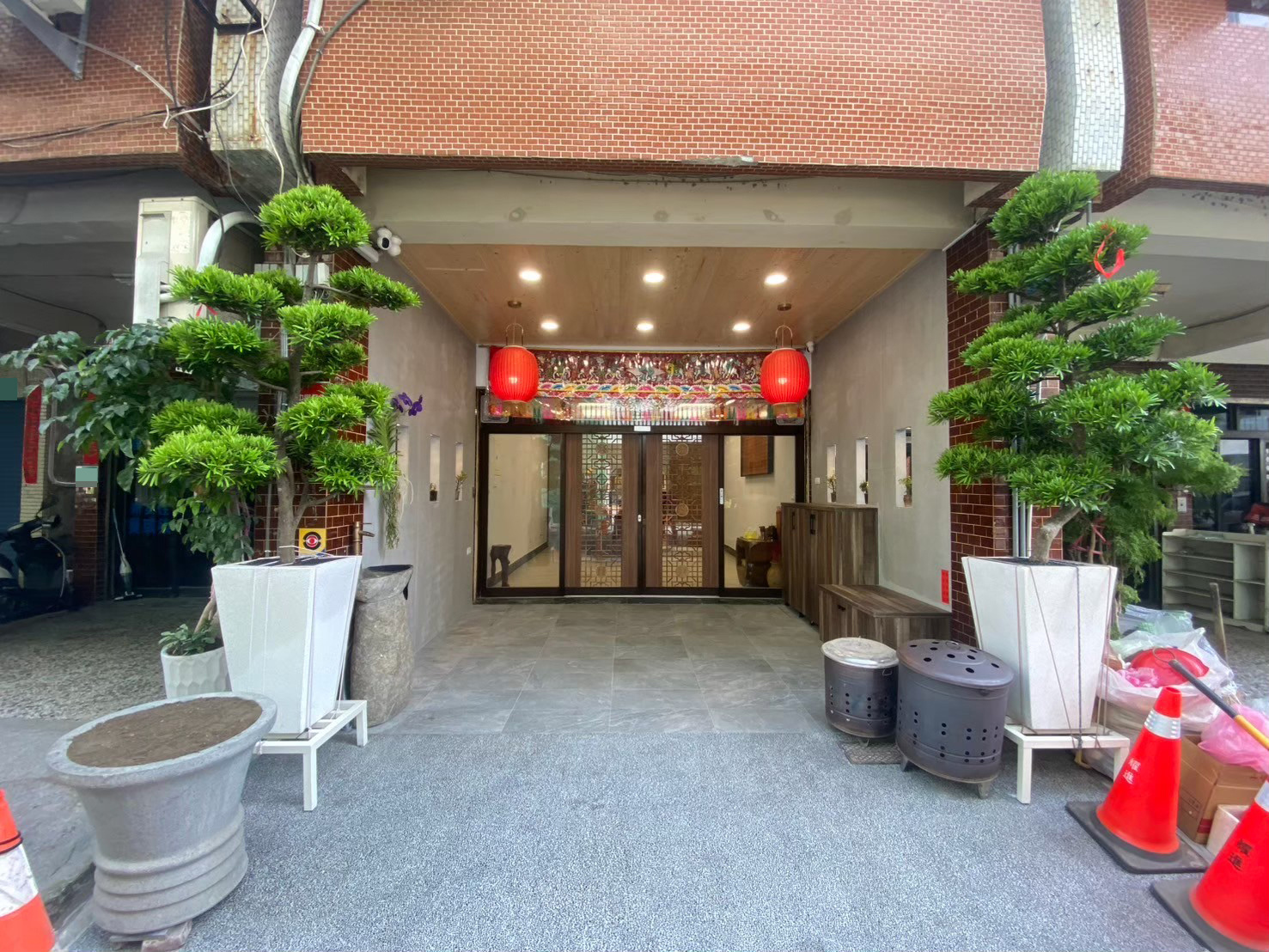 神明順利安座後的神明廳