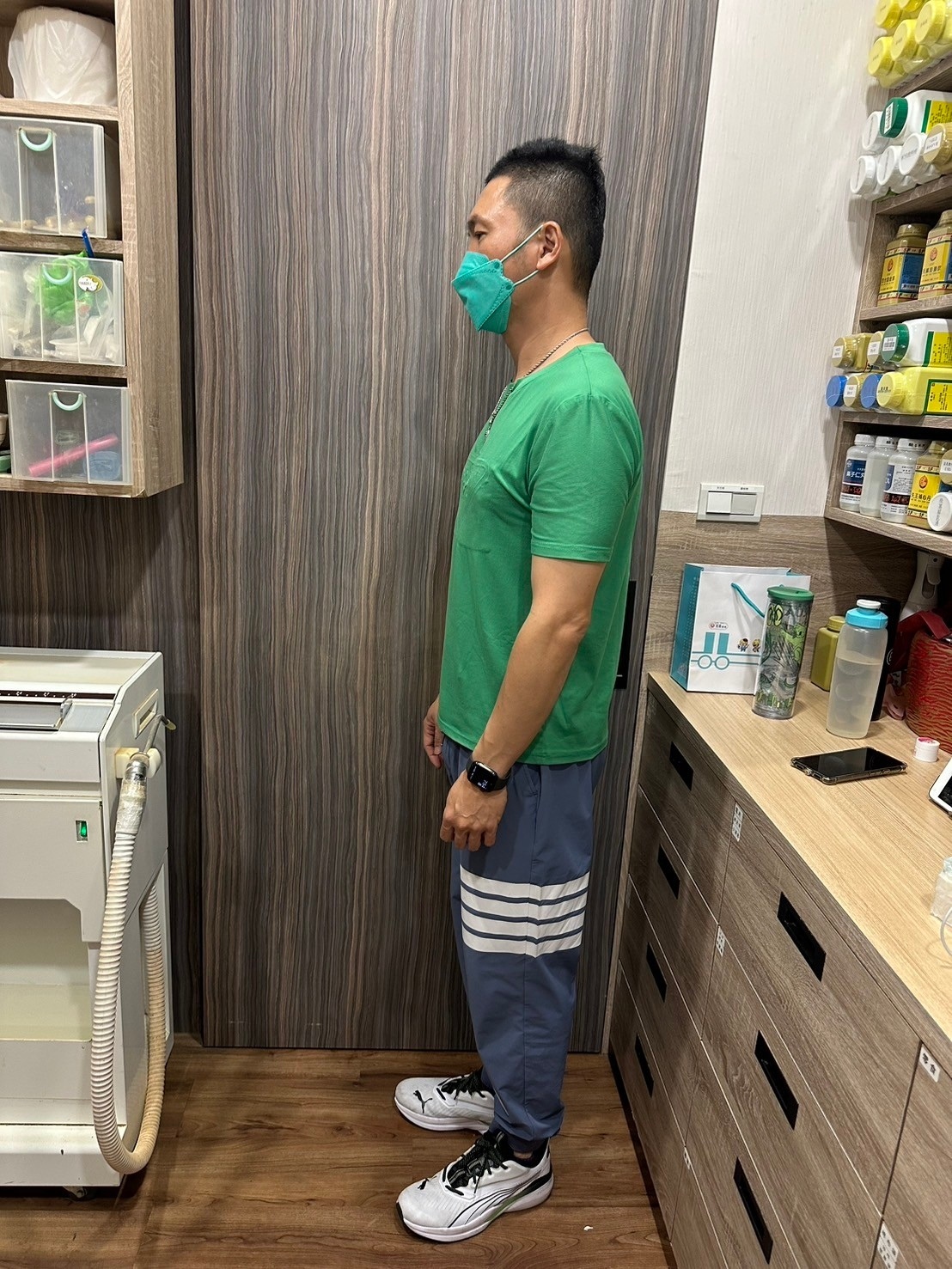健恩中醫洪院長細心諮詢與體質衛教