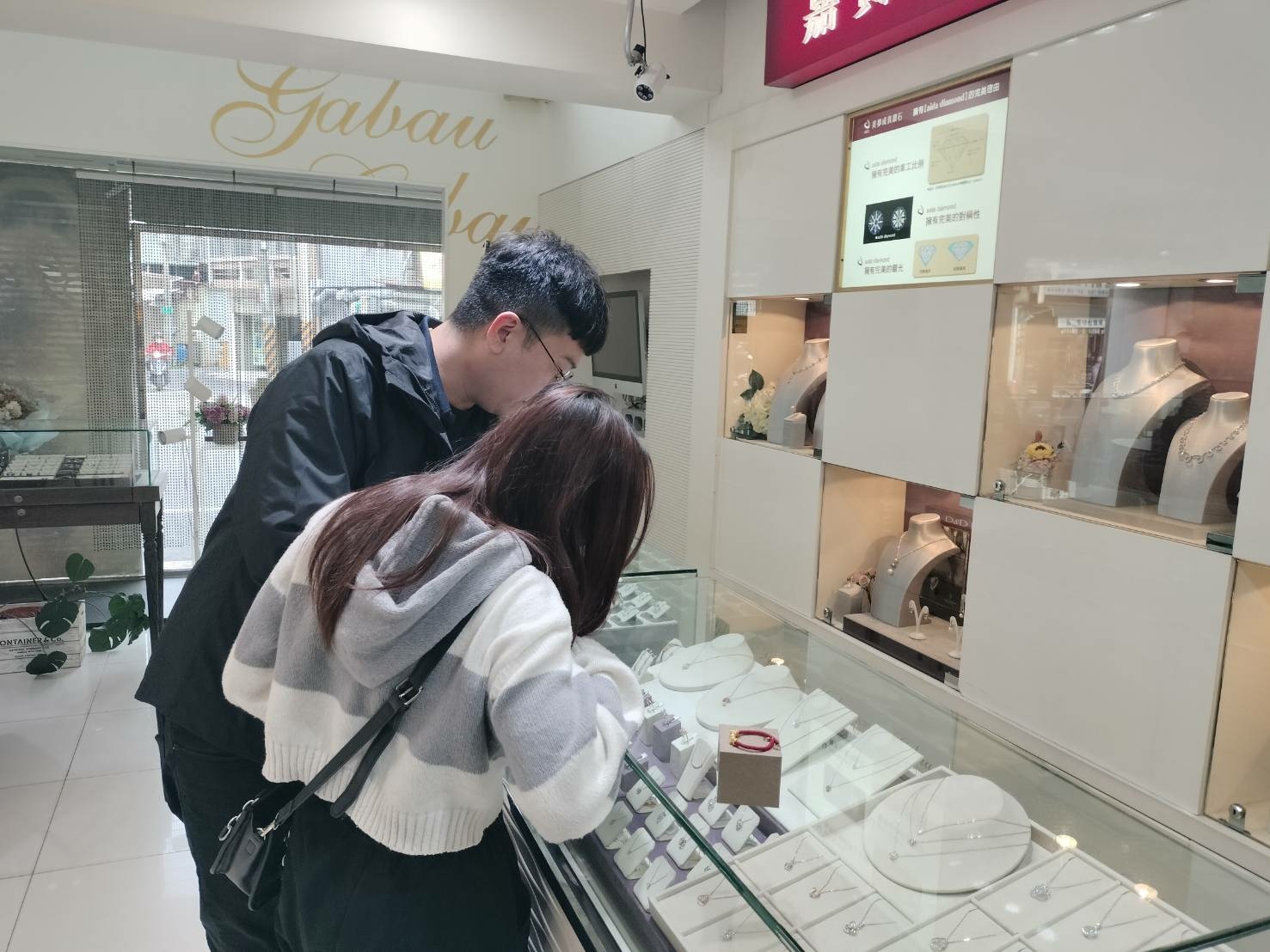經典銀色鉑金戒指