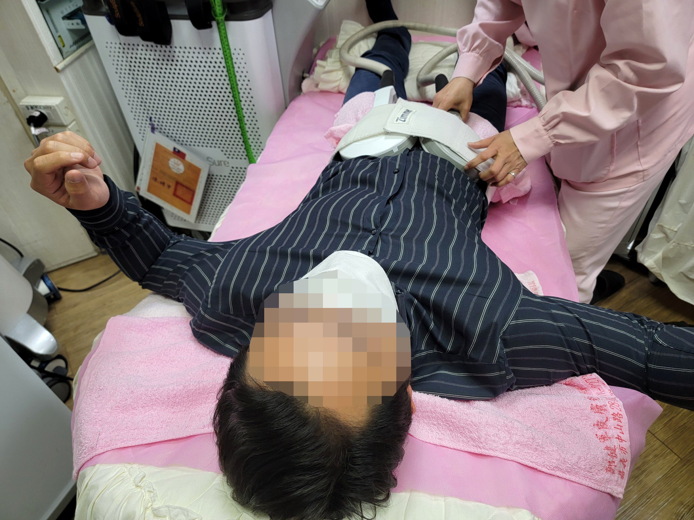 療程中的儀器施作