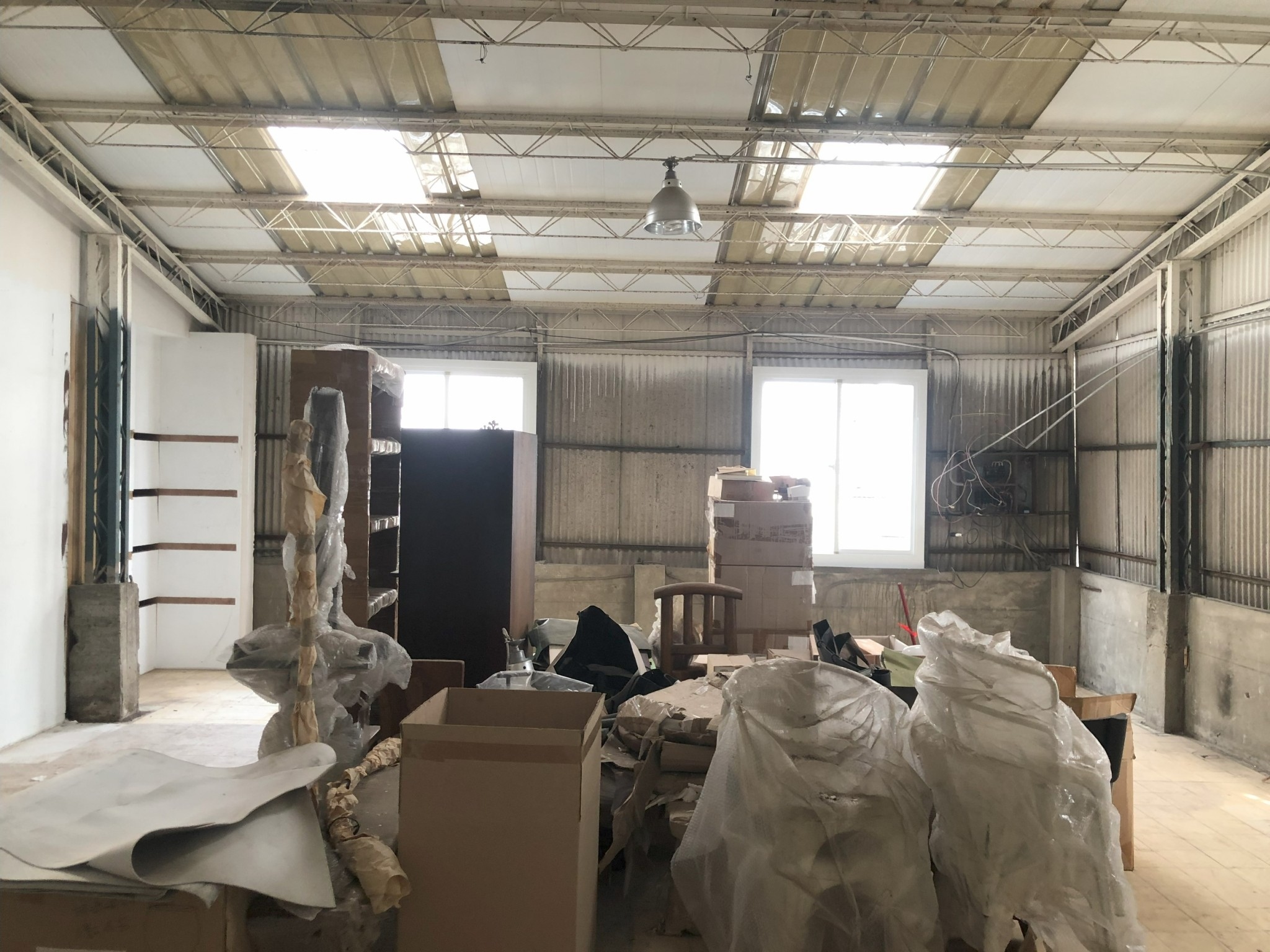改造前的鐵皮屋空間