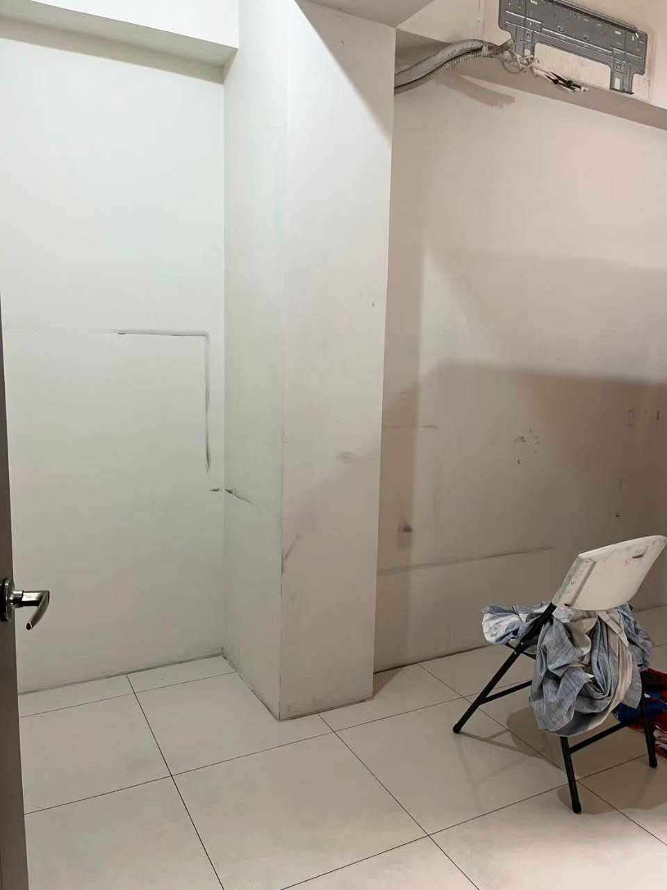 特殊清潔作業進行中