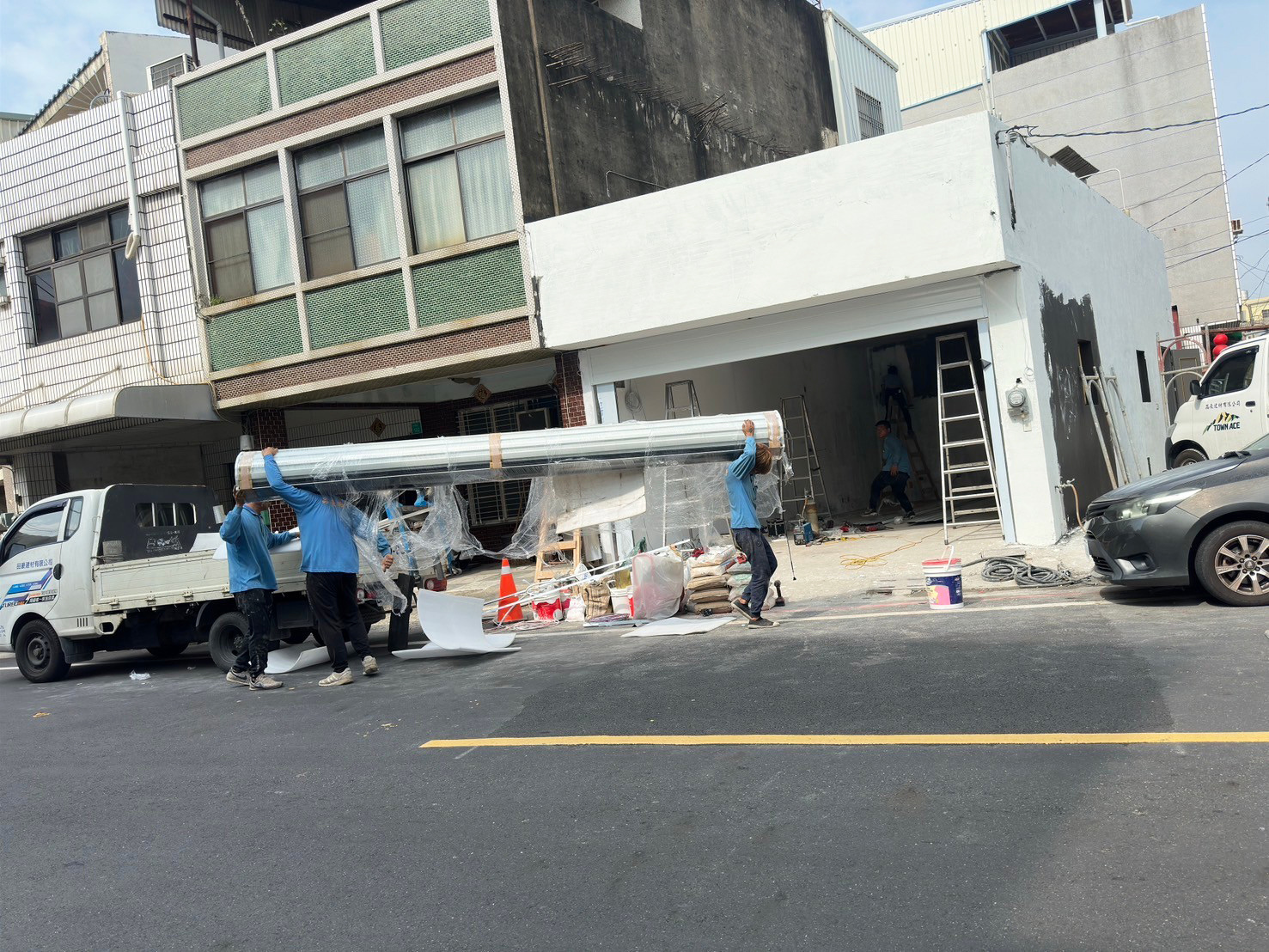 鐵捲門安裝