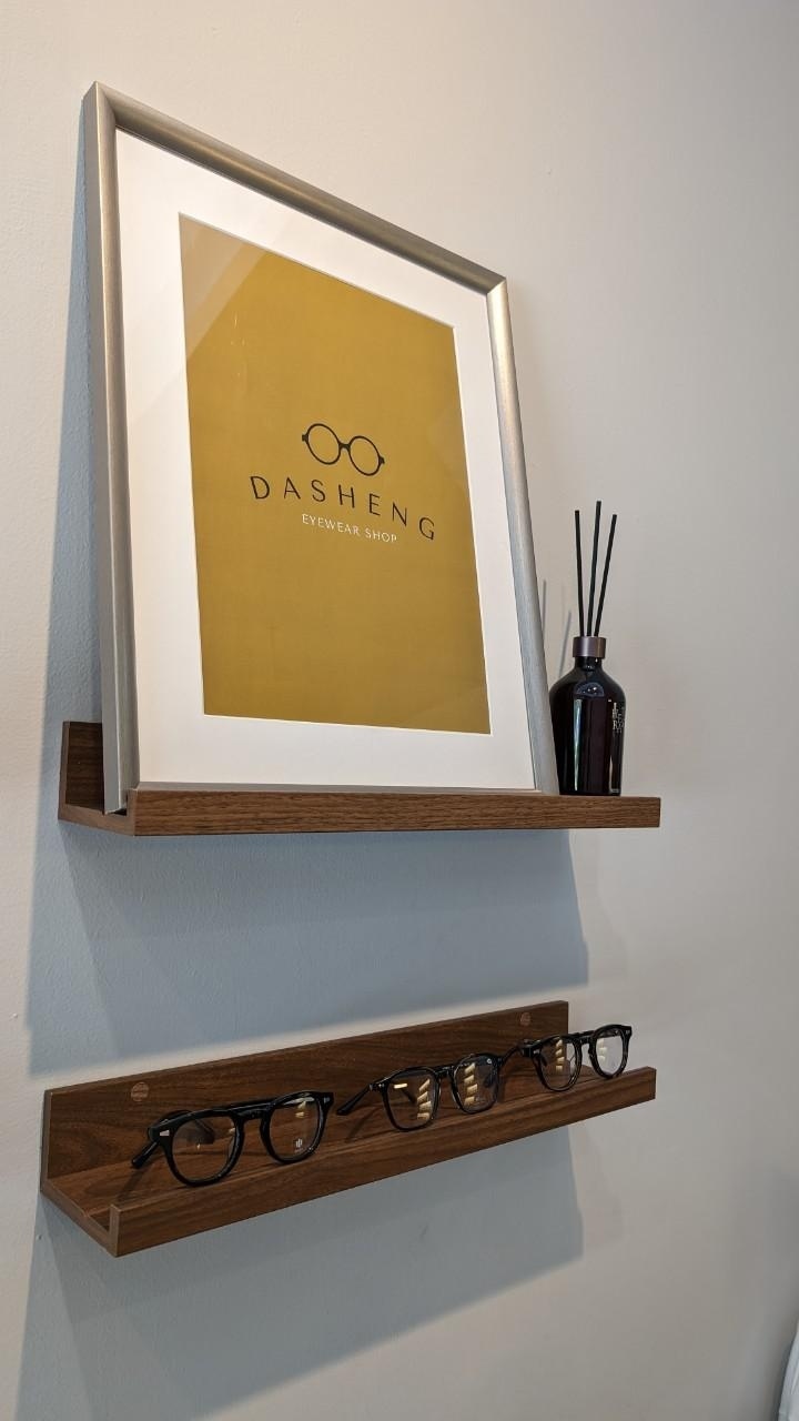 鏡框的展示牆