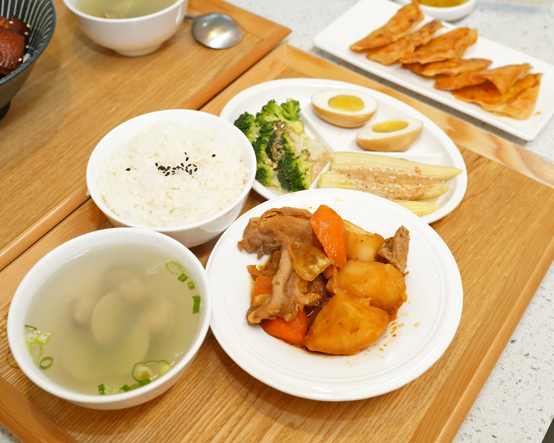 日式馬鈴薯燉肉套餐