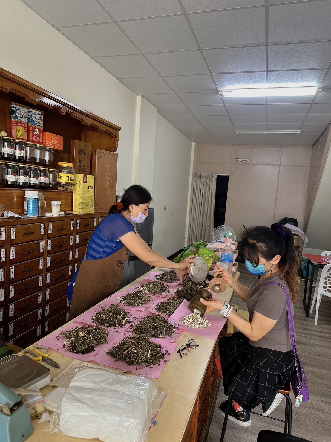 【台南中藥推薦】仲春堂中藥|11味獨家配方防蚊包|夏日蚊蟲必