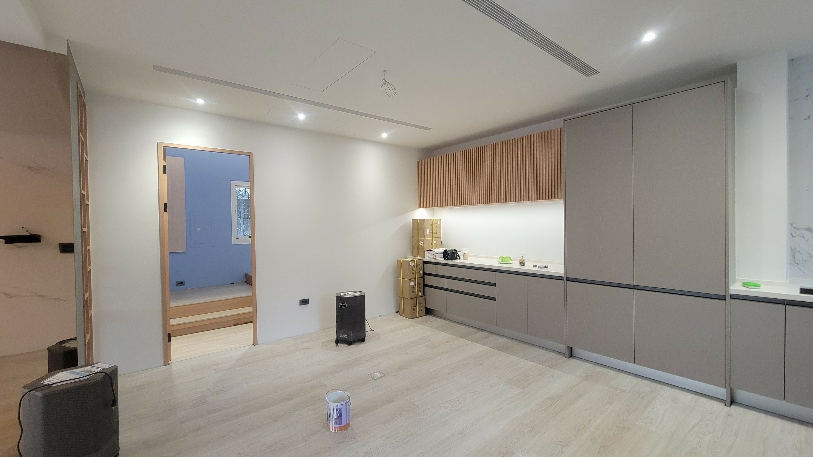 【台南油漆塗料推薦】藝勳油漆工程行│特殊塗料X油漆X壁紙│義